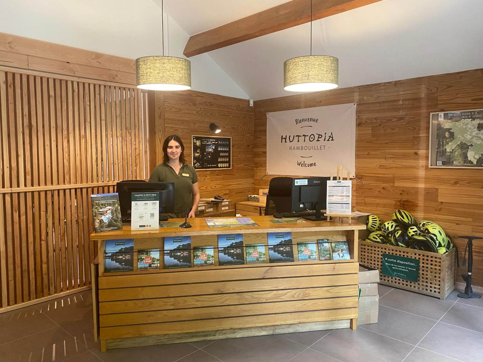 Huttopia 랑부예 외부 사진